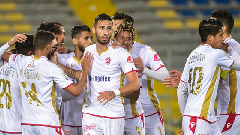 فريق الوداد الرياضي يتفوق على مضيفه نهضة بركان (4-0) ' البطولة الوطنية الاحترافية "إنوي" (مؤجل الدورة 8)'