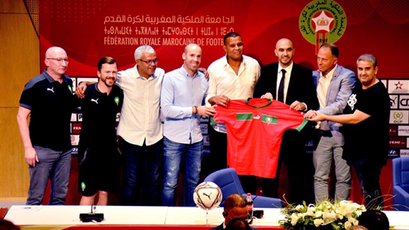 وليد الركراكي الربان الجديد الذي يقود سفينة أسود الاطلس إلى مونديال قطر