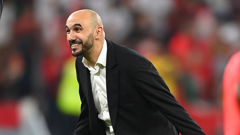 Walid Regragui, premier sélectionneur arabe à mener son équipe aux 8èmes de finale du Mondial (FIFA)