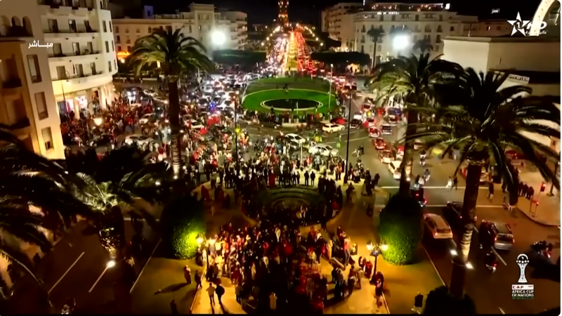 À travers les régions du Royaume : les supporters marocains fêtent la qualification des Lions de l’Atlas pour la finale.