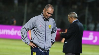 المغرب الفاسي ينفصل بالتراضي عن مدربه التونسي عبد الحي بنسلطان
