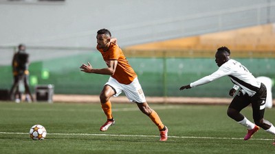 ذهاب دور الـ32 مكرر من كأس الكاف .. فريق نهضة بركان يعود بتعادل ثمين (0-0) من ميدان فريق الجيش الرواندي