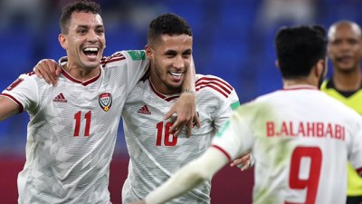 المنتخب الإماراتي يتفوق على نظيره السوري (2-1) 'كأس العرب فيفا قطر 2021 (المجموعة 2)'