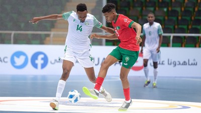 المنتخب المغربي يفوز على جزر القمر بخمسة أهداف للاشيء في بطولة كأس العرب لكرة القدم داخل القاعة بجدة