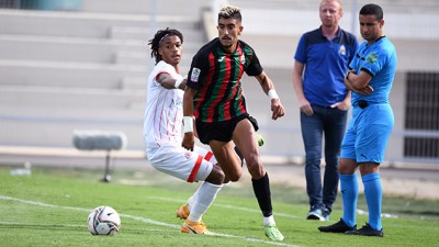فريق الجيش الملكي يتعادل مع فريق الفتح الرياضي 1-1
