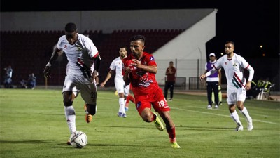 فريق الجيش الملكي يفوز على فريق حسنية أكادير 2-1