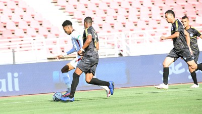 الجيش الملكي ينهزم بميدانه أمام الشباب الرياضي السالمي (0-3)