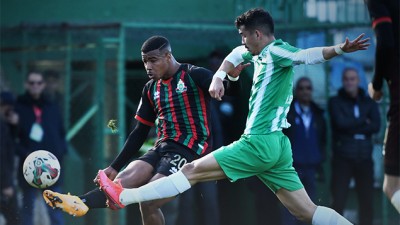 فريق الجيش الملكي يفوز على ضيفه مولودية وجدة (3-2)