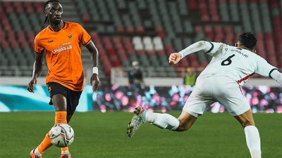 التعادل الإيجابي (1-1) يحسم مواجهة الجيش الملكي ونهضة بركان