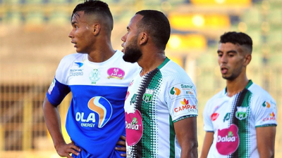 فريق يوسفية برشيد ينهزم بميدانه أمام الرجاء الرياضي (0-1)