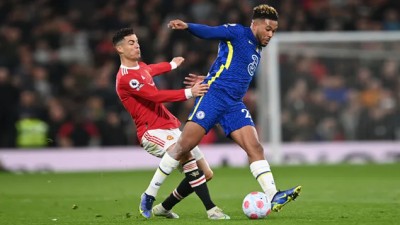 آمال يونايتد بالتأهل إلى دوري الأبطال تتبخر بالتعادل مع تشلسي 1-1