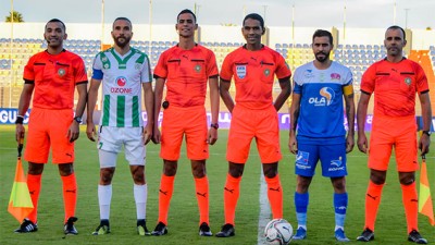 فريق الرجاء الرياضي يفوز على مضيفه الدفاع الحسني الجديدي 2-0