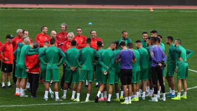 الإقصائيات الإفريقية المؤهلة لنهائيات كأس إفريقيا للأمم: وحيد هاليلودزيتش يعلن عن اللائحة الموسعة للمنتخب الوطني تحسبا لمبارتيه ضد منتخب إفريقيا الوسطى