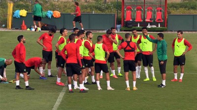 مباراتان وديتان للمنتخب الوطني للاعبين المحليين أمام منتخب النيجر يومي فاتح ورابع نونبر المقبل بنيامي