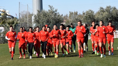مباراة ودية.. المنتخب الوطني لكرة القدم النسوية يواجه نظيره السويسري يوم 5 يوليوز المقبل