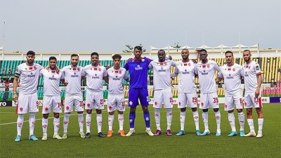 توقف طائرة الوداد البيضاوي بالغابون .. الحالة "الجسدية والمعنوية" للاعبين جيدة بحسب نائب رئيس الفريق