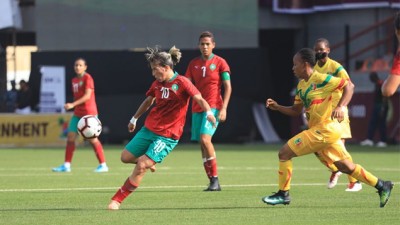 دوري "عائشة بوخاري".. المنتخب المغربي لكرة القدم النسوية يتعادل مع نظيره المالي 0-0