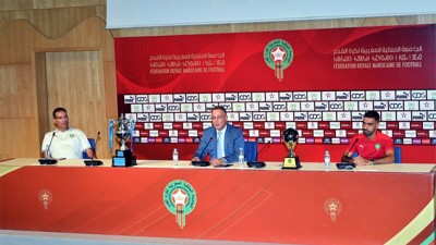 حفل إستقبال بالمعمورة على شرف المنتخب الوطني لكرة القدم داخل القاعة الفائز بلقب كأس القارات الدولية بالتايلاند