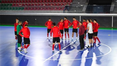المنتخب الوطني لكرة القدم داخل القاعة يعمل على حسن تدبير المقابلة الأولى لأنها مفتاح النجاح (هشام الدكيك)
