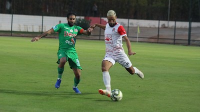 فريق الرجاء الرياضي يتغلب خارج ميدانه على اتحاد الفتح الرياضي 1-0 ويحافظ على الصدارة (الدورة الـ23)