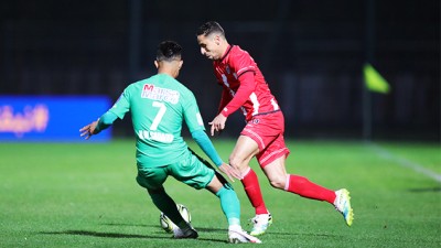 اتحاد الفتح الرياضي يتعادل بميدانه مع فريق الرجاء الرياضي 3-3 'البطولة الوطنية الإحترافية "إنوي" (الدورة الأولى)'