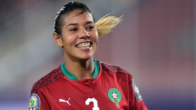 لاعبة المنتخب الوطني ونادي الجيش الملكي غزلان شباك تتنافس على جائزة لاعبة السنة في إفريقيا