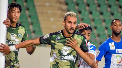 حسنية أكادير يتفوق على ضيفه الدفاع الجديدي (2-0) 'البطولة الوطنية الاحترافية (الدورة 30)'