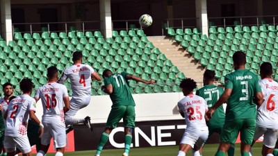 كأس الكونفدرالية الإفريقية (ربع النهاية - إياب): فريق حسنية أكادير يتأهل لنصف النهاية بفوزه على ضيفه فريق النصر الليبي 2-0