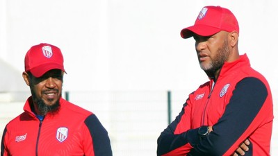 المغرب التطواني يتخلى عن المدرب الإسباني طوني كوسانو ويتعاقد مع المدرب الوطني عبد اللطيف جريندو