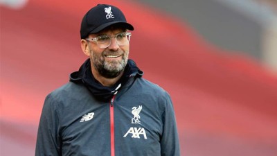 كلوب أبرز المرشحين لقيادة المنتخب الألماني خلفا للوف بعد هزيمته المدوية أمام اسبانيا