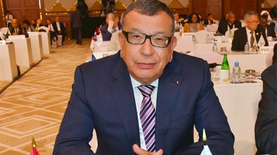 اتحاد اللجان الأولمبية الوطنية يمنح وسام الاستحقاق لكمال لحلو