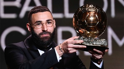 Le Français Karim Benzema remporte le Ballon d’Or