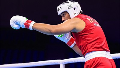 Mondiaux de boxe.. La pugiliste marocaine Khadija El Mardi en finale aux dépens de la Russe Pyatak Diana