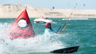 Qualifications continentales Afrique-Europe de Kitesurf à Dakhla (Juniors) (4è journée) : les favoris s'imposent, belle prestation du Marocain Ouahmid