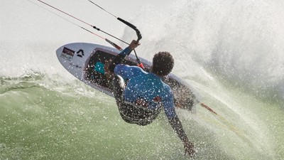 Championnat du monde de kitesurf.. Les favoris en quarts de finale, le Marocain Mohammed Ali Beqqali vole la vedette