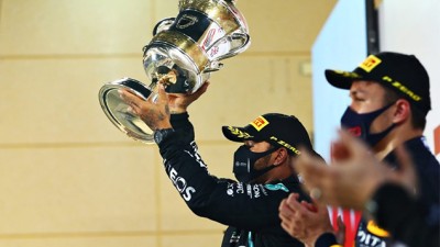 F1, le Britannique Lewis Hamilton remporte le GP de Bahreïn