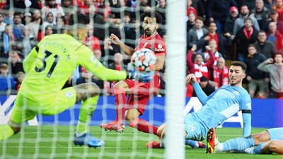 Manchester City accroche le nul à Liverpool (2-2)