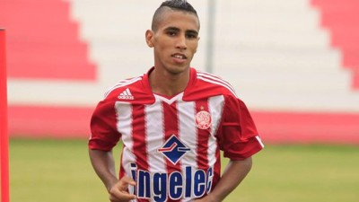 Mohammed Ounajem éloigné des terrains pendant trois mois.