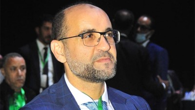 انتخاب أنيس محفوظ رئيسا جديدا لنادي الرجاء الرياضي خلفا لرشيد الأندلسي