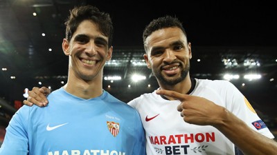 الدوري الأوروبي, اشبيلية يتأهل إلى الدور النهائي على حساب مانشستر يونايتد