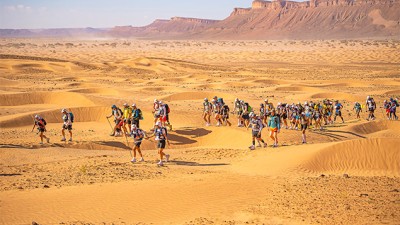 النسخة ال 36 من ماراطون الرمال.. تتويج المغربي محمد المرابطي بالمرحلة الثالثة