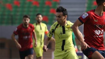 فريق المغرب الفاسي يتعادل مع ضيفه أولمبيك آسفي (1-1)