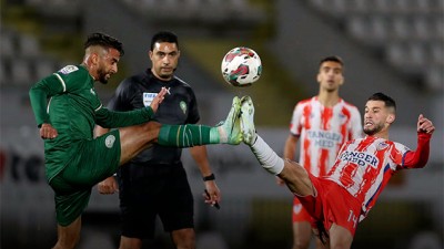 المغرب التطواني يتعادل مع أولمبيك خريبكة 2-2