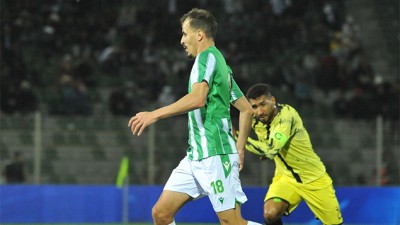 Succès du Mouloudia d'Oujda chez lui contre le Maghreb de Fès (2-1)