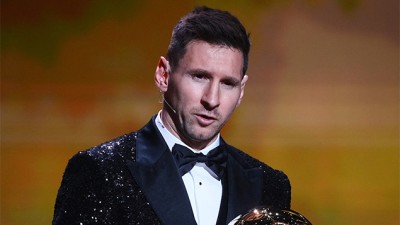 L'Argentin Lionel Messi sacré Ballon d'Or pour la 7è fois de sa carrière