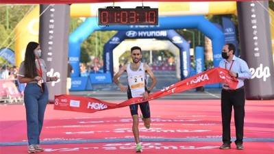 Le Marocain Mohamed El Talhaoui remporte le semi-marathon de Séville