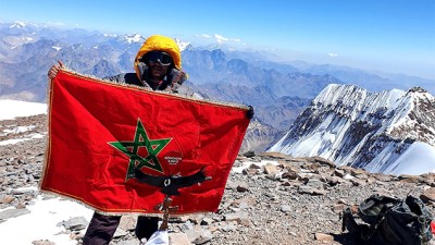 L'alpiniste marocain Mohamed Ouassil prend sa revanche sur le sommet Aconcagua en Argentine