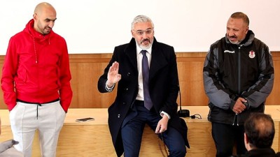 اتحاد الفتح الرياضي يبقي على المدرب مصطفى الخلفي حتى نهاية الموسم