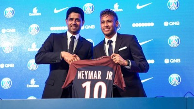 Neymar Jr présenté en grande pompe par le PSG