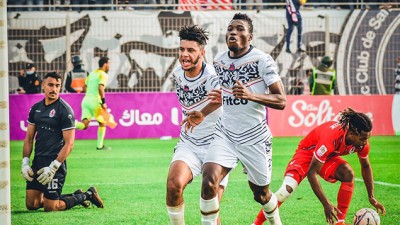 فريق أولمبيك آسفي يفوز بميدانه على فريق الفتح الرياضي 2-1